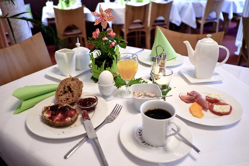 Hotel Elysee Seligenstadt Rom bilde